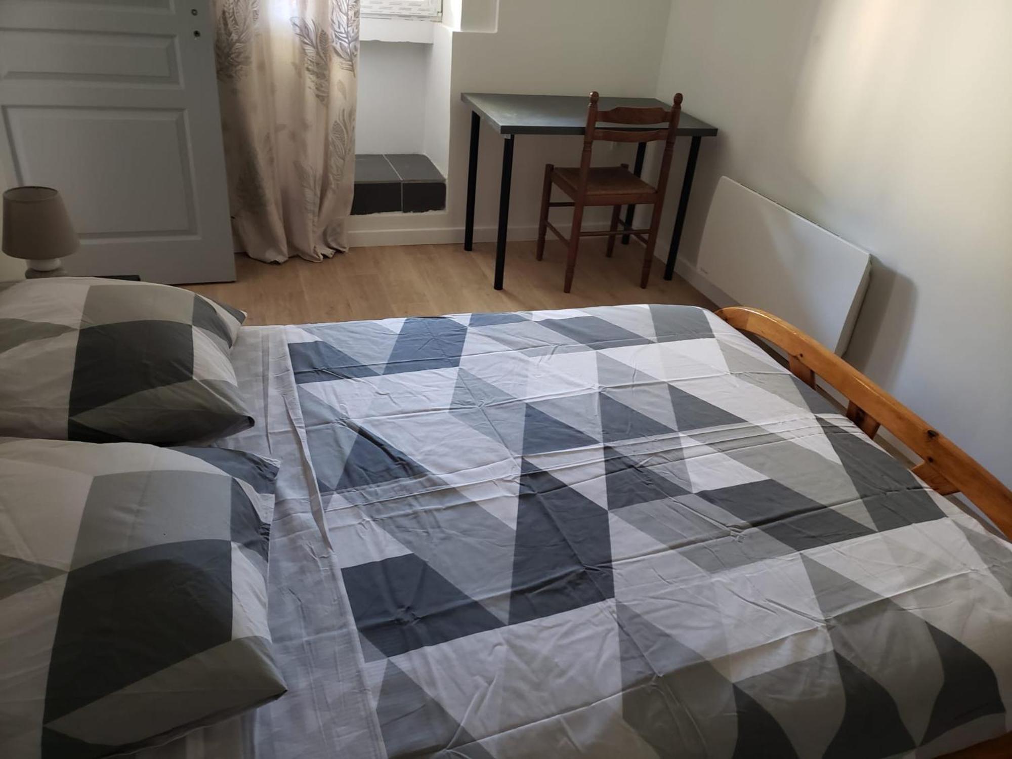 Chambres Meublees Et Spacieuses 伊瑟茹尔丹 外观 照片